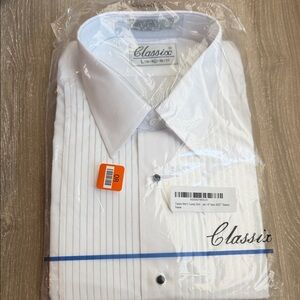 NWT Classix Men’s White Pleated Dress Shirt - Classic, Formal L Neck 16-16.5